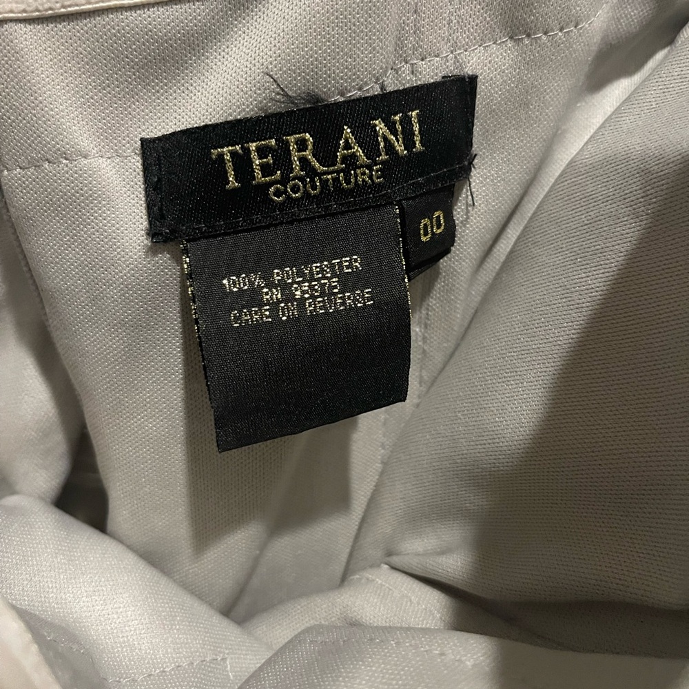 Terani 💙Prom Formal Gown - Size 00 - Picture 6 of 6